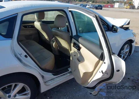 2015 Nissan Altima 2.5 Sl z USA, uszkodzony, nr VIN 1N4AL3AP2FN402029